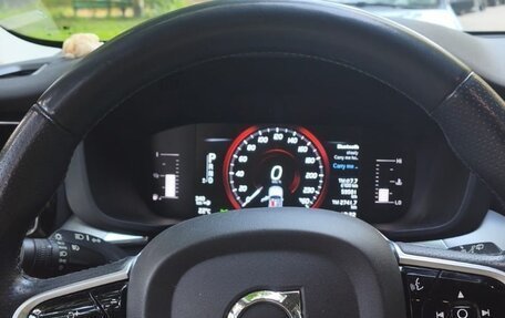 Volvo XC60 II, 2018 год, 3 550 000 рублей, 4 фотография