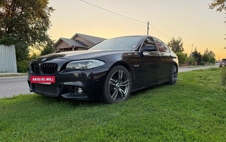 BMW 5 серия, 2012 год, 1 200 000 рублей, 2 фотография