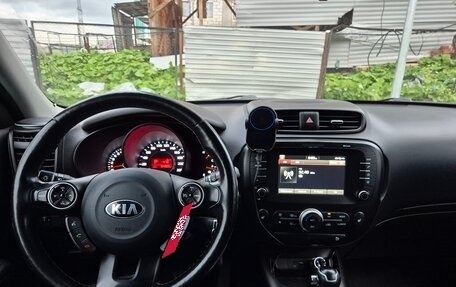 KIA Soul II рестайлинг, 2017 год, 1 600 000 рублей, 6 фотография