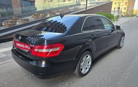 Mercedes-Benz E-Класс, 2010 год, 1 090 000 рублей, 5 фотография