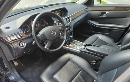 Mercedes-Benz E-Класс, 2010 год, 1 090 000 рублей, 8 фотография