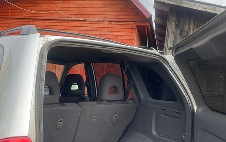 Toyota RAV4, 2001 год, 750 000 рублей, 8 фотография