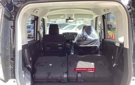 Toyota Roomy I, 2023 год, 792 000 рублей, 14 фотография