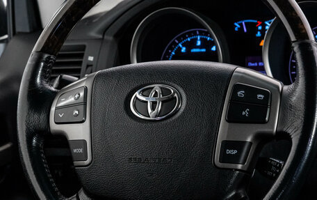 Toyota Land Cruiser 200, 2011 год, 2 599 000 рублей, 12 фотография