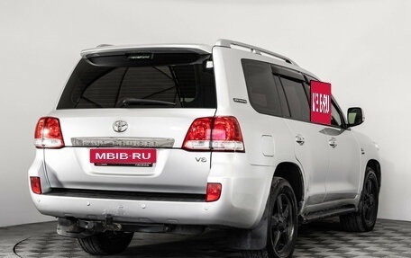 Toyota Land Cruiser 200, 2011 год, 2 599 000 рублей, 6 фотография