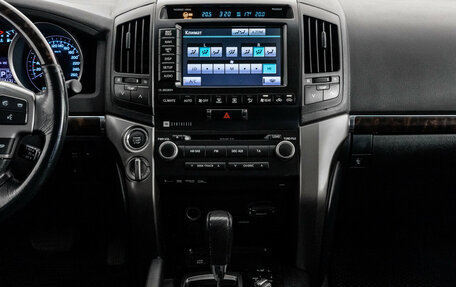 Toyota Land Cruiser 200, 2011 год, 2 599 000 рублей, 13 фотография