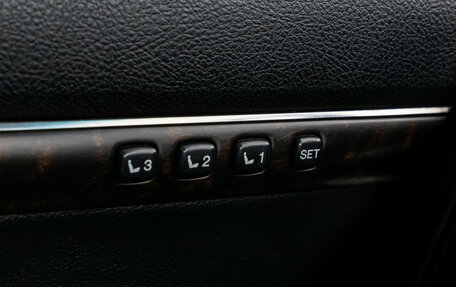 Toyota Land Cruiser 200, 2011 год, 2 599 000 рублей, 20 фотография