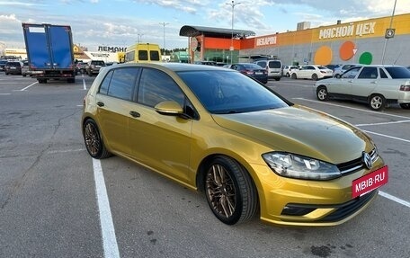 Volkswagen Golf VII, 2018 год, 2 050 000 рублей, 3 фотография