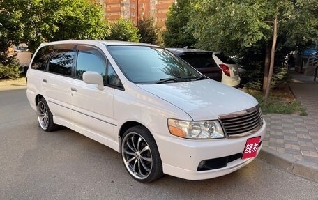 Nissan Bassara, 1999 год, 720 000 рублей, 1 фотография