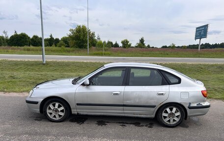 Hyundai Elantra III, 2001 год, 210 000 рублей, 2 фотография