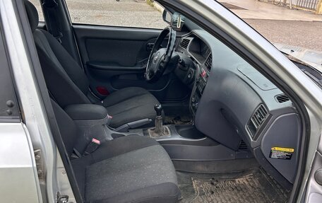 Hyundai Elantra III, 2001 год, 210 000 рублей, 5 фотография
