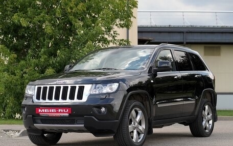 Jeep Grand Cherokee, 2012 год, 2 200 000 рублей, 27 фотография