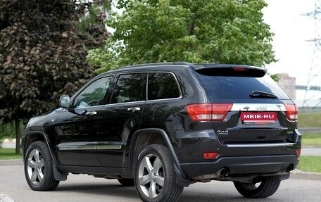 Jeep Grand Cherokee, 2012 год, 2 200 000 рублей, 28 фотография