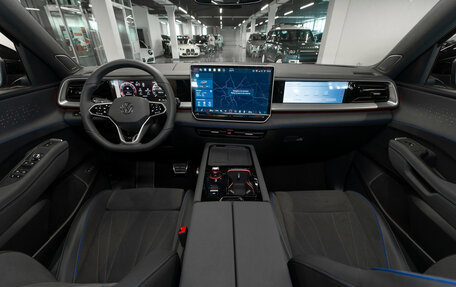Volkswagen Teramont, 2026 год, 6 050 000 рублей, 2 фотография