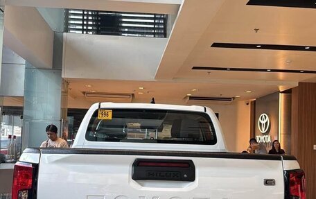 Toyota Hilux, 2026 год, 5 420 000 рублей, 4 фотография