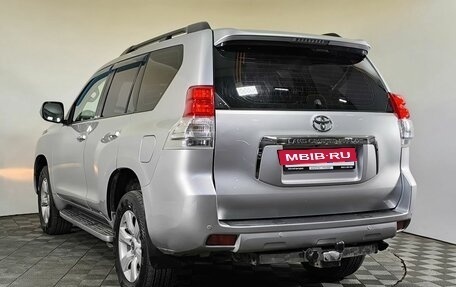 Toyota Land Cruiser Prado 150 рестайлинг 2, 2011 год, 2 500 000 рублей, 5 фотография