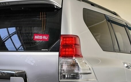 Toyota Land Cruiser Prado 150 рестайлинг 2, 2011 год, 2 500 000 рублей, 15 фотография