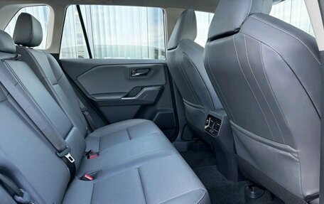 Toyota RAV4, 2025 год, 4 170 000 рублей, 10 фотография