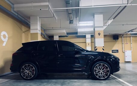 Porsche Cayenne III, 2015 год, 3 950 000 рублей, 2 фотография