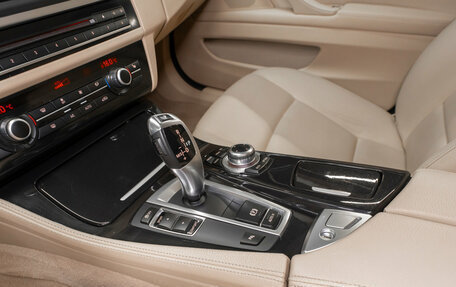 BMW 5 серия, 2014 год, 1 350 000 рублей, 15 фотография