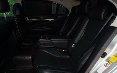 Lexus LS IV, 2013 год, 2 699 000 рублей, 13 фотография