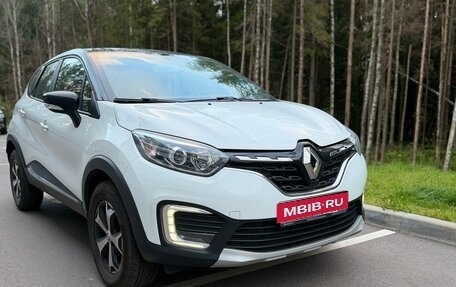 Renault Kaptur I рестайлинг, 2022 год, 1 780 000 рублей, 1 фотография
