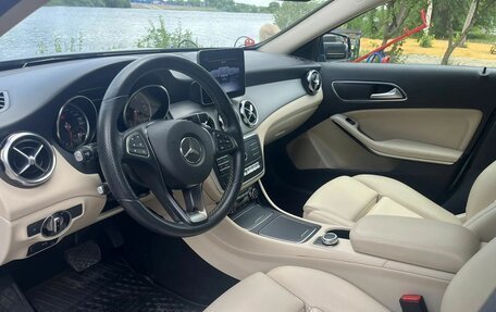 Mercedes-Benz GLA, 2019 год, 2 500 000 рублей, 5 фотография