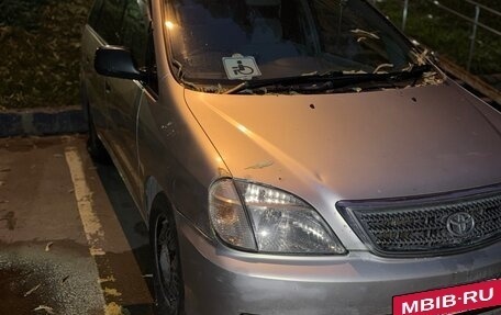 Toyota Nadia, 2001 год, 340 000 рублей, 2 фотография
