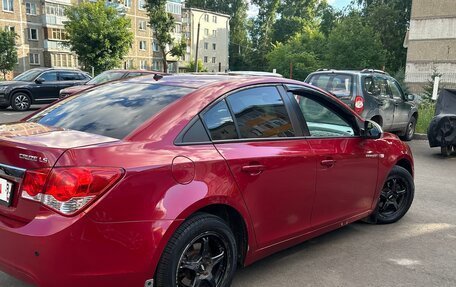 Chevrolet Cruze II, 2011 год, 595 000 рублей, 4 фотография