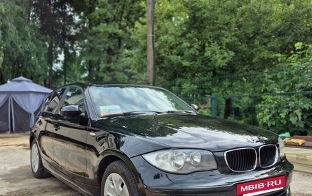 BMW 1 серия, 2008 год, 704 600 рублей, 3 фотография