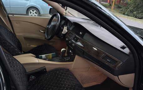 BMW 5 серия, 2005 год, 890 000 рублей, 7 фотография