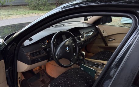BMW 5 серия, 2005 год, 890 000 рублей, 8 фотография