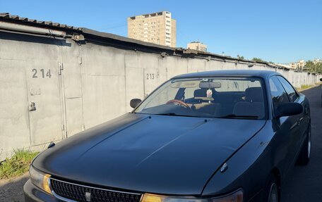 Toyota Chaser IV, 1993 год, 600 000 рублей, 2 фотография