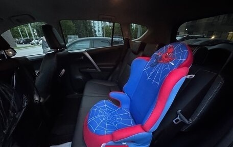 Toyota RAV4, 2017 год, 2 370 000 рублей, 7 фотография