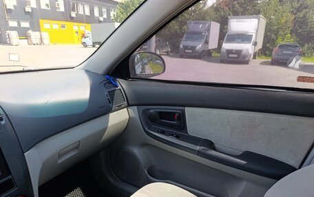 KIA Cerato I, 2005 год, 600 000 рублей, 15 фотография