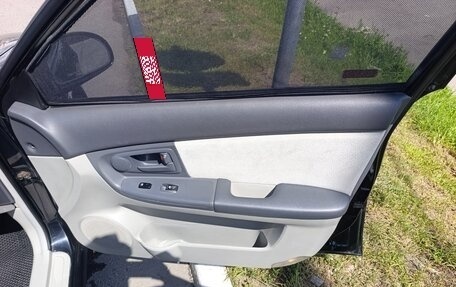 KIA Cerato I, 2005 год, 600 000 рублей, 21 фотография