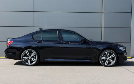 BMW 7 серия, 2017 год, 3 750 000 рублей, 5 фотография