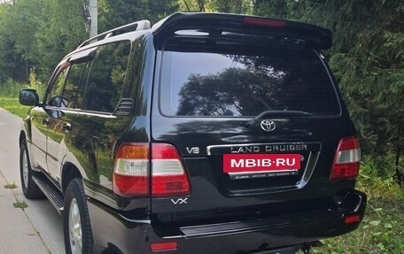 Toyota Land Cruiser 100 рестайлинг 2, 2003 год, 2 200 000 рублей, 4 фотография