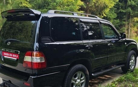 Toyota Land Cruiser 100 рестайлинг 2, 2003 год, 2 200 000 рублей, 7 фотография