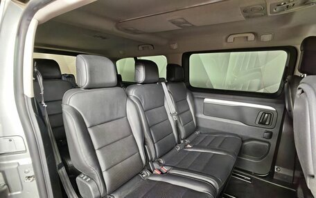 Peugeot Traveller I, 2020 год, 2 655 000 рублей, 15 фотография