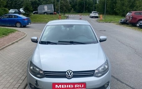 Volkswagen Polo VI (EU Market), 2011 год, 480 000 рублей, 2 фотография