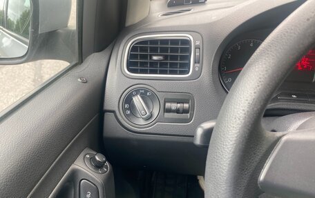 Volkswagen Polo VI (EU Market), 2011 год, 480 000 рублей, 13 фотография
