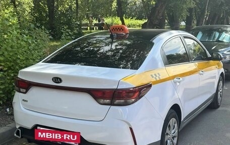 KIA Rio IV, 2021 год, 970 000 рублей, 3 фотография