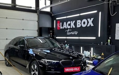 BMW 5 серия, 2019 год, 2 950 000 рублей, 13 фотография