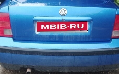 Volkswagen Passat B5+ рестайлинг, 1996 год, 180 000 рублей, 2 фотография