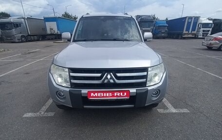 Mitsubishi Pajero IV, 2011 год, 1 525 000 рублей, 1 фотография