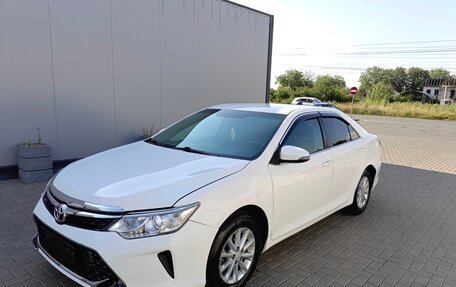 Toyota Camry, 2016 год, 1 320 000 рублей, 2 фотография