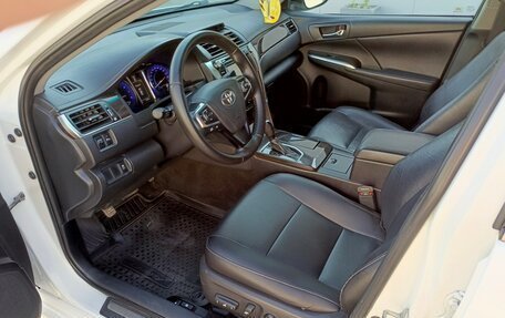 Toyota Camry, 2016 год, 1 320 000 рублей, 7 фотография