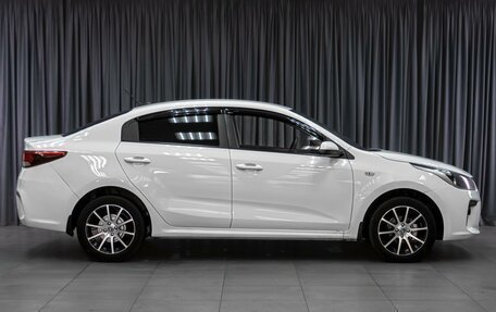 KIA Rio IV, 2018 год, 1 070 000 рублей, 5 фотография
