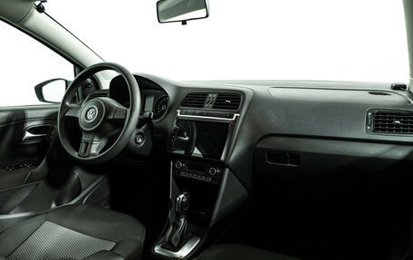 Volkswagen Polo VI (EU Market), 2012 год, 550 585 рублей, 10 фотография